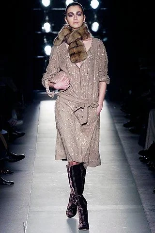 Look 18